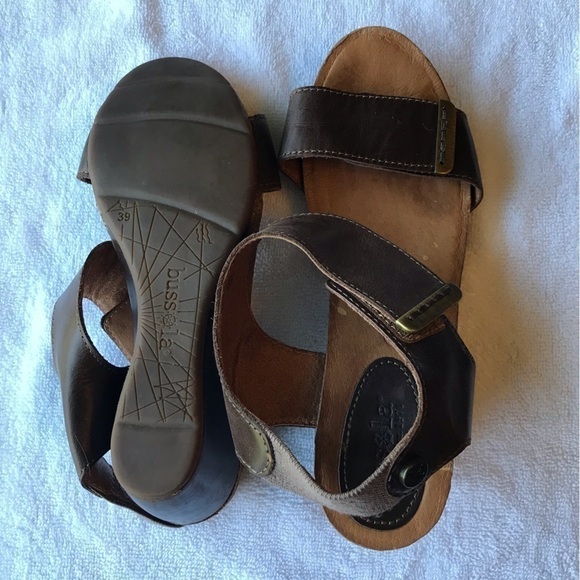 BUSSOLA wedge heel chocolate brown leather sandals. - Picture 4 of 14